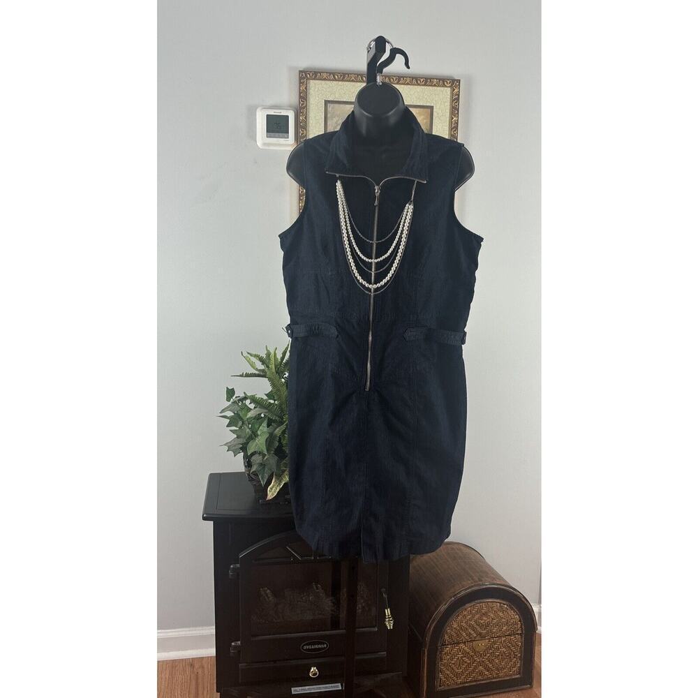 Sharagano Women's Zip-Front Dress Size 14 Navy Blue Chambray Sleeveless Split